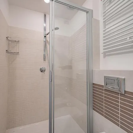 Incantevole Con Piscina * Валлекрозия