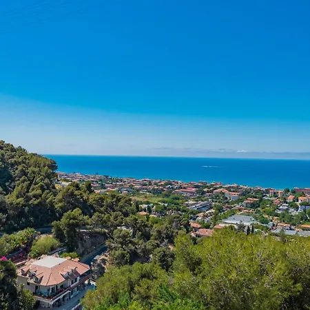 Incantevole Con Piscina Lägenhet