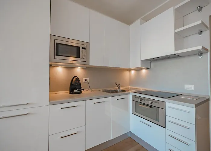 Incantevole Con Piscina Vallecrosia